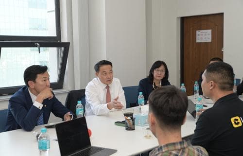 ЗГХЭГ-ын дарга Д.Амарбаясгалан: Хувийн хэвшлээ дэмжинэ, тэдний бизнестэй өрсөлдөхгүй