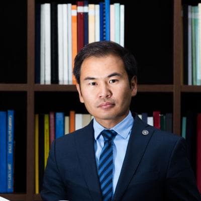 Үндсэн хуулийн цэцийн гишүүнд нэр дэвшсэн хуульч О.Мөнхсайхан олонхийн санал авчээ