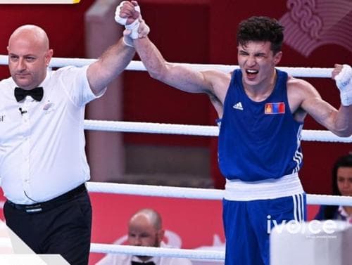 МУГТ Б.Чинзориг Азийн наадмын анхны хос медальтай боксчин боллоо