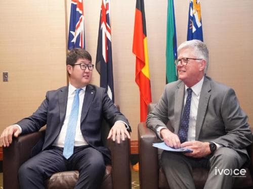 Нийслэлийн ИТХ-ын дарга Ж.Батбаясгаланг Брисбэн хотын Хурлын дарга хүлээн авч уулзлаа