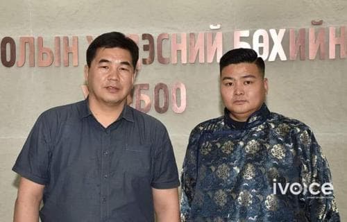 Түрүү бөхөд 10.000 ам.доллар, үзүүр бөхөд 5.000 ам.доллар гардуулна