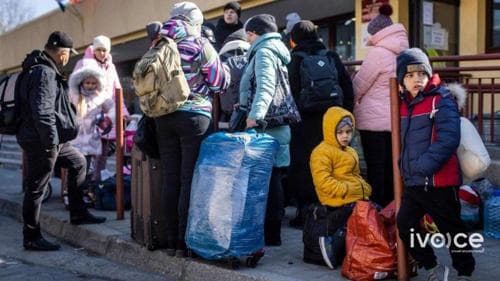 Украины дүрвэгч азиуд болон өнгөт арьстнуудад дургүйцэж, гомдол гаргажээ