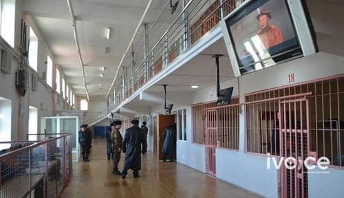 Эрүүлжүүлэх байрны ачаалал багтаамжаасаа хоёр дахин хэтэрч, шаардлага хангахгүйд хүрчээ