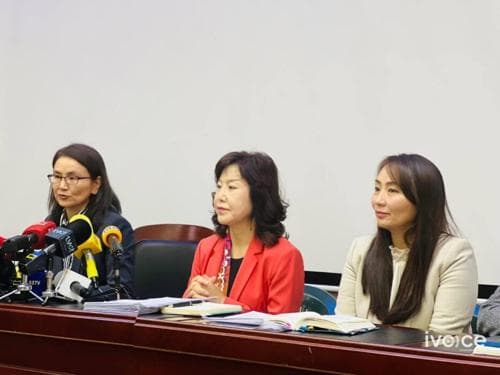 Д.Сарангэрэл: "Улны айлууд" хэмээн үгийн сонголтын алдаа гаргасандаа хүлцэл өчье