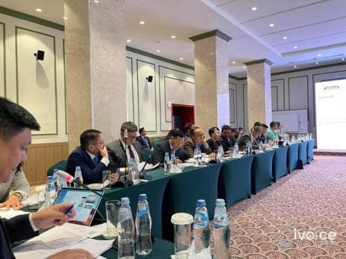 Түгжрэл бууруулах үндэсний хороо хуралдаж байна