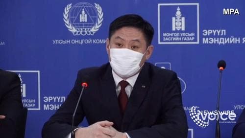 Д.Баярболд: Гадаадад зорчих иргэдийн хүсэлтээр вакцины дөрөв дэх тунг хийж байгаа