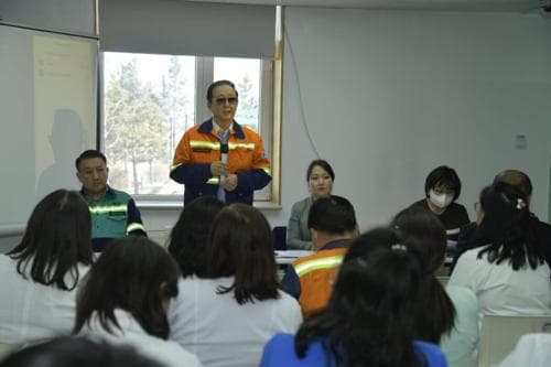 Эрдэнэт Медикал эмнэлэг үйл ажиллагаагаа эхлүүллээ