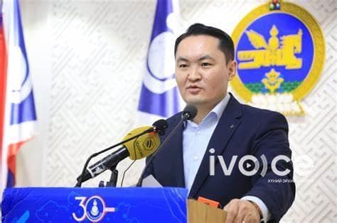 Ч.Өнөрбаяр: МАН, АН засаг барихдаа хэзээ ч төмөр сэлмээр тулалдаж байгаагүй