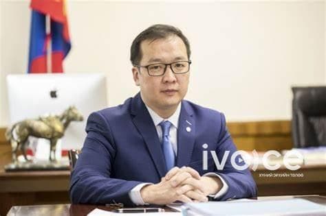 Б.Бат-Эрдэнэ: 21 жил тасралтгүй мөрдөгдсөн "Түр журам"-ыг хүчингүй болголоо