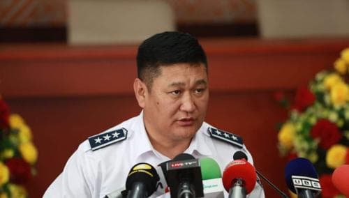 Б.Батболд: Төв цэнгэлдэх хүрээлэнд 1,300 орчим автомашины зогсоол гаргасан