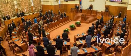 ЧУУЛГАН: Үндэсний баялгийн сангийн тухай хуульд нэмэлт, өөрчлөлт оруулах тухай хуулийн төслийг эцсийн хэлэлцүүлэгт бэлтгүүлэхээр ЭЗБХ-нд шилжүүллээ