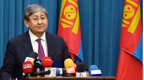 Тагнуулын байгууллагаас ЭЗХ-ийн сайд Ч.Хүрэлбаатарт “Газрыг 100 жилээр ашиглахыг цуцлах цахим өргөдлийн 100 мянган иргэний санал бодитой“ гэсэн хариуг өгчээ