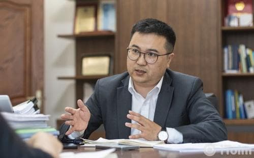 “Женкогийн Засгийн газар” гэх шүүмжлэл өрнөв