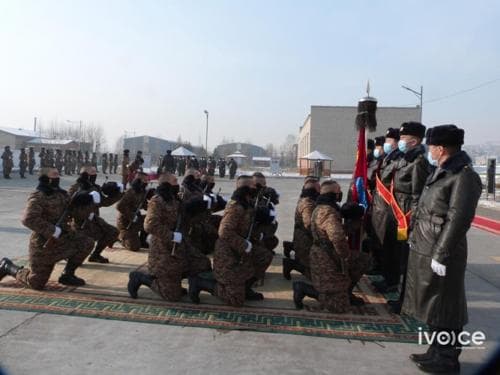 Цэргийн алба хаагч ходоод нь задарсан байдалтай эмнэлэгт хүргэгдээд амиа алдлаа