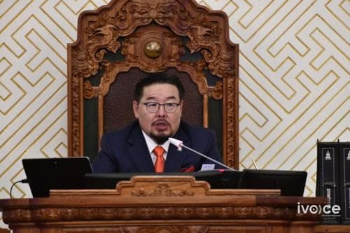 Их Хурлын дарга Г.Занданшатар шинэхэн сайд нарт юу хэлэв